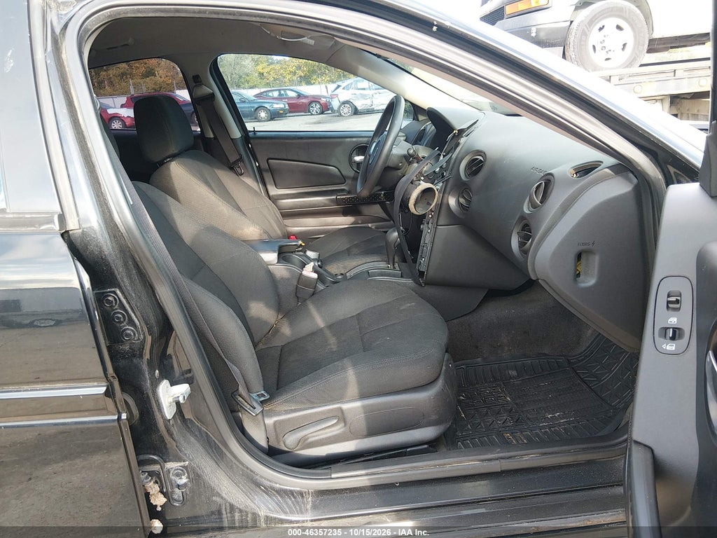 2007 Pontiac Grand Prix photo 5