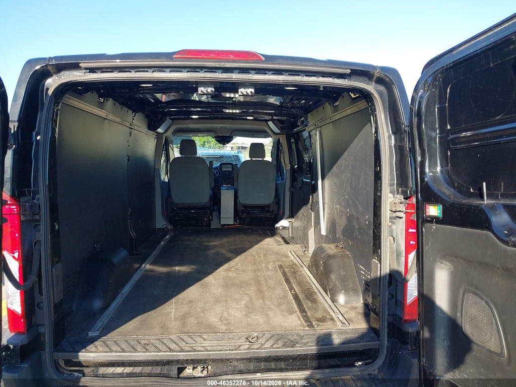 2018 Ford Transit-250 photo 8