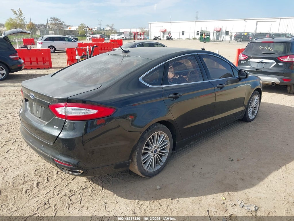 2014 Ford Fusion SE photo 4
