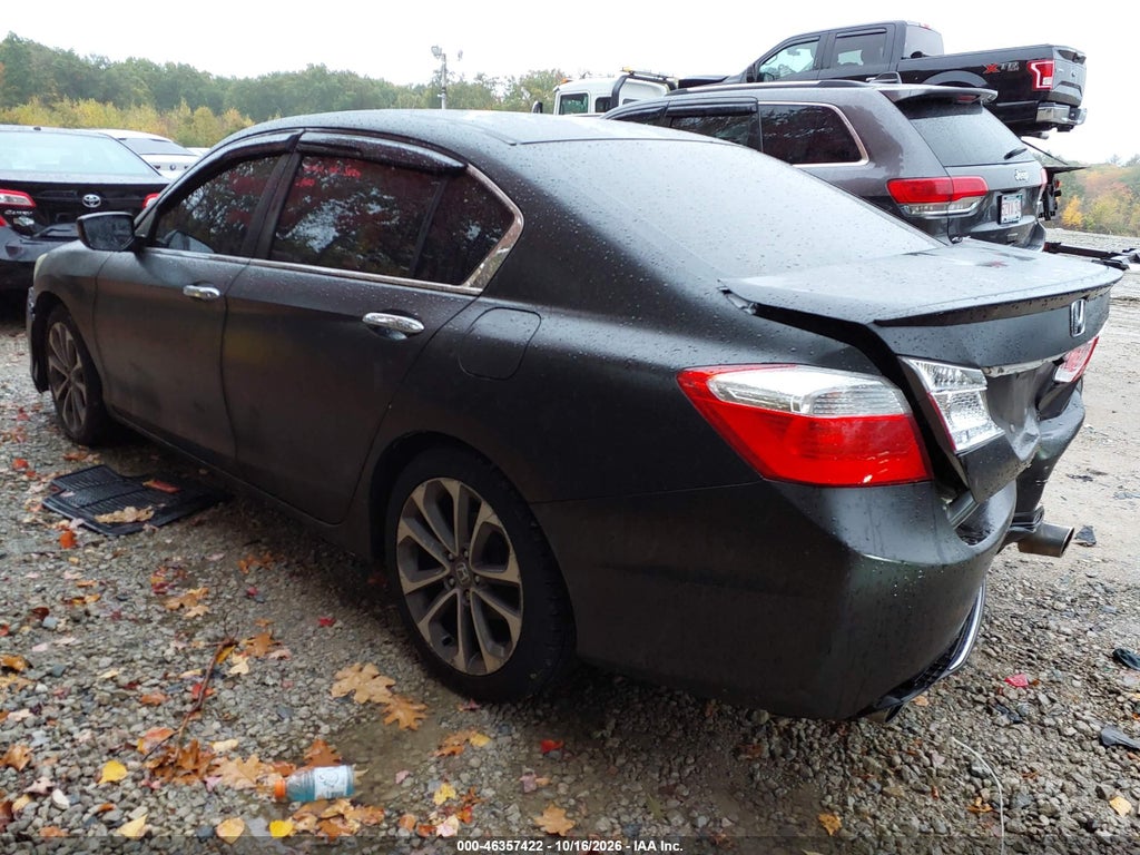2015 Honda Accord Sport photo 3