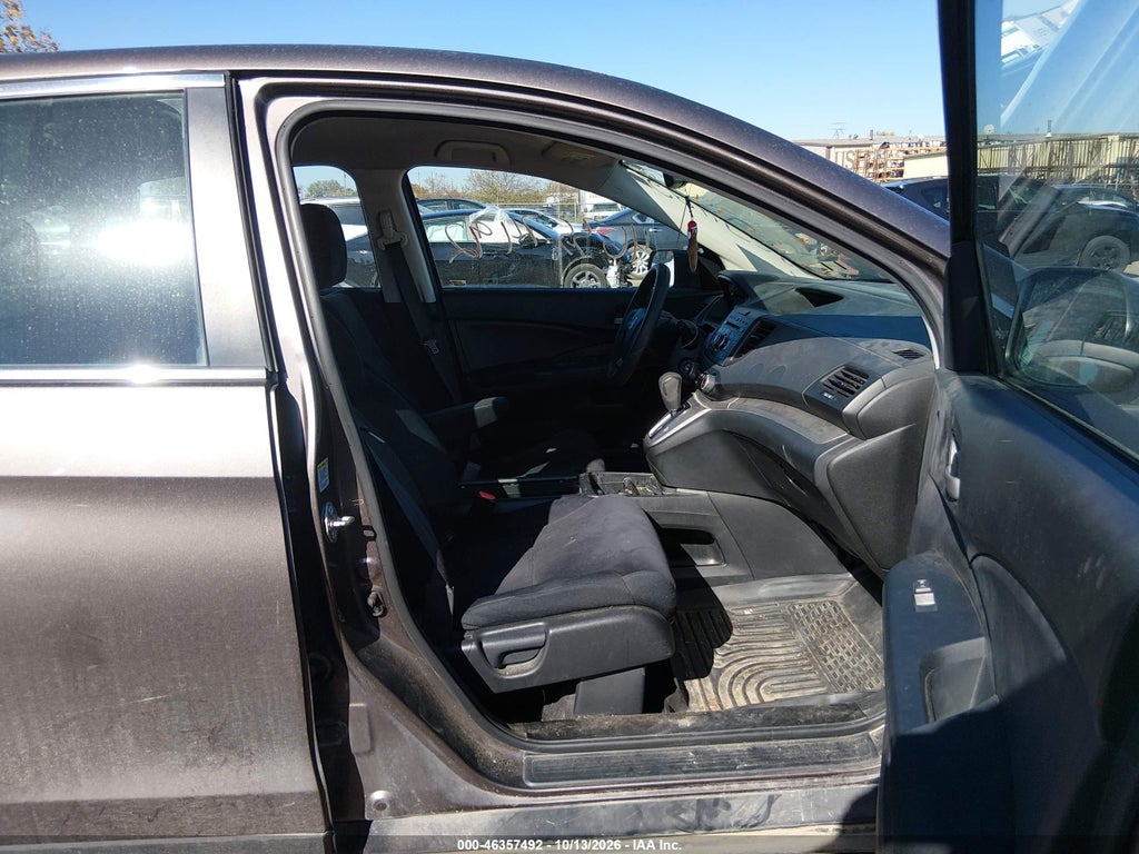 2014 Honda CR-V LX photo 5