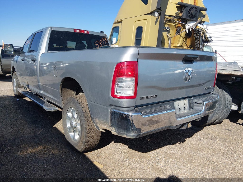 2023 Ram 2500 BIG Horn 4X4 8' Box photo 3
