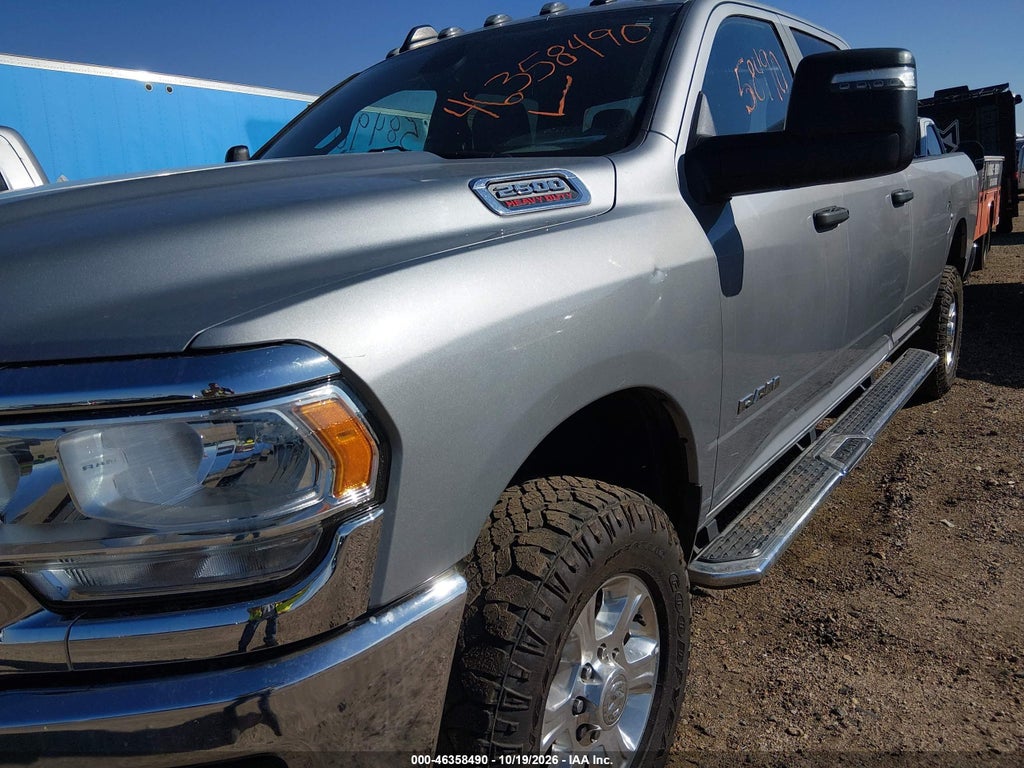 2023 Ram 2500 BIG Horn 4X4 8' Box photo 6