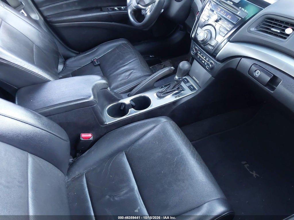 2015 Acura ILX 2.0L photo 5