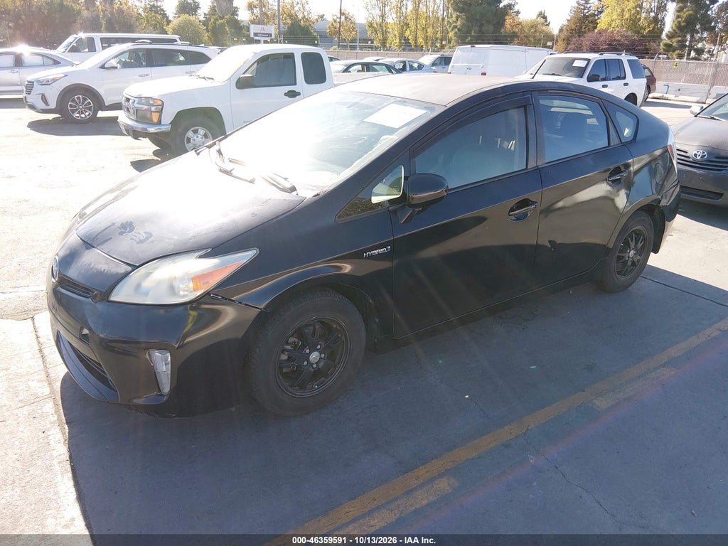 2012 Toyota Prius Four photo 2