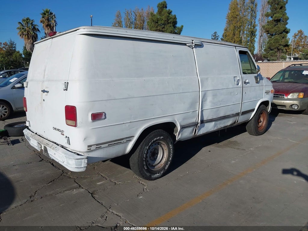 1995 Chevrolet G20 photo 4