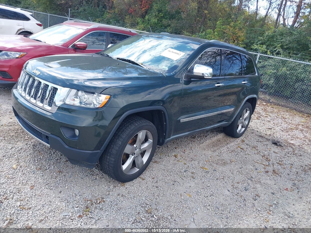 2011 Jeep Grand Cherokee Overland photo 2
