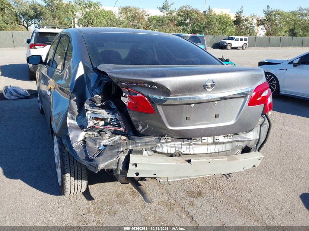 2019 Nissan Sentra S photo 6