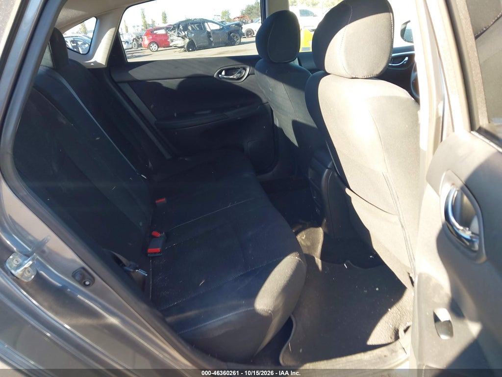 2019 Nissan Sentra S photo 8