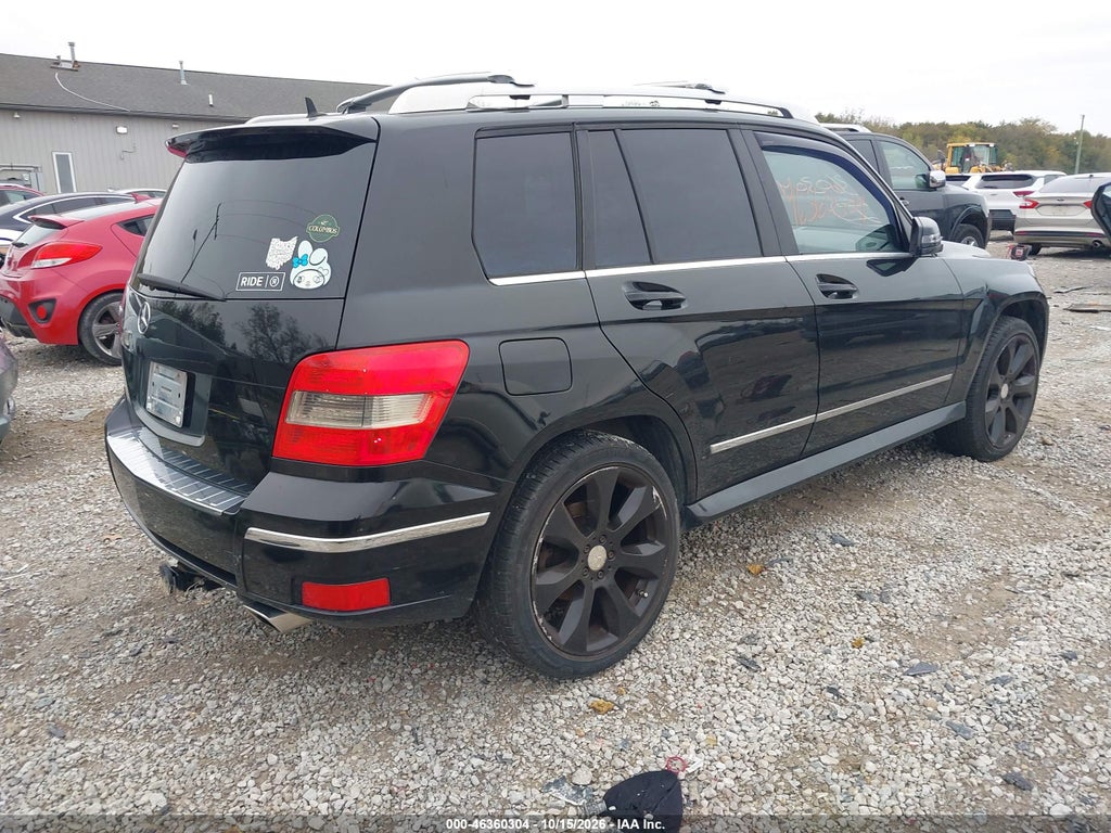 2010 Mercedes-Benz GLK 350 photo 4