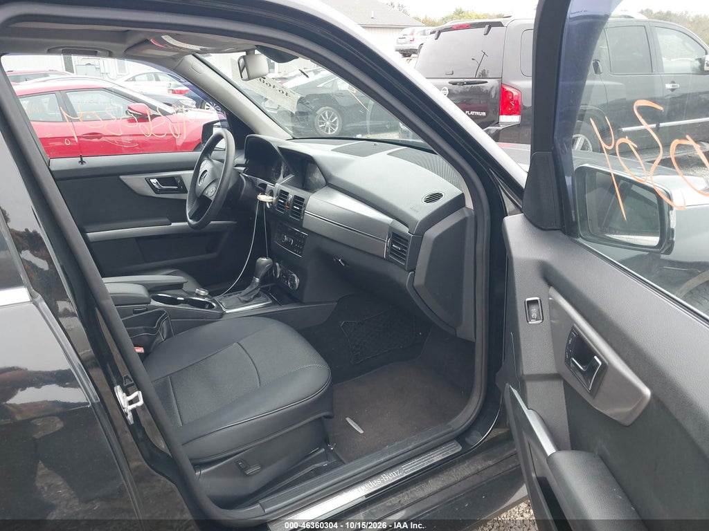 2010 Mercedes-Benz GLK 350 photo 5