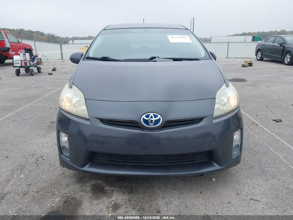 2010 Toyota Prius IV photo 6