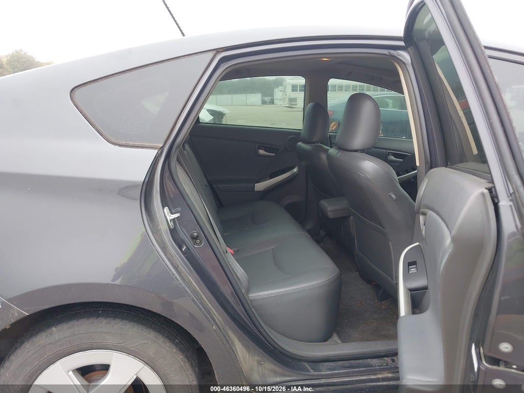 2010 Toyota Prius IV photo 8