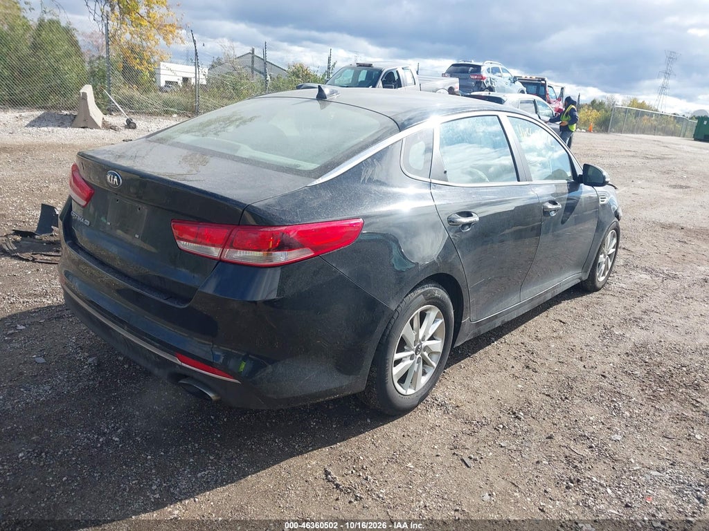 2018 Kia Optima LX photo 4