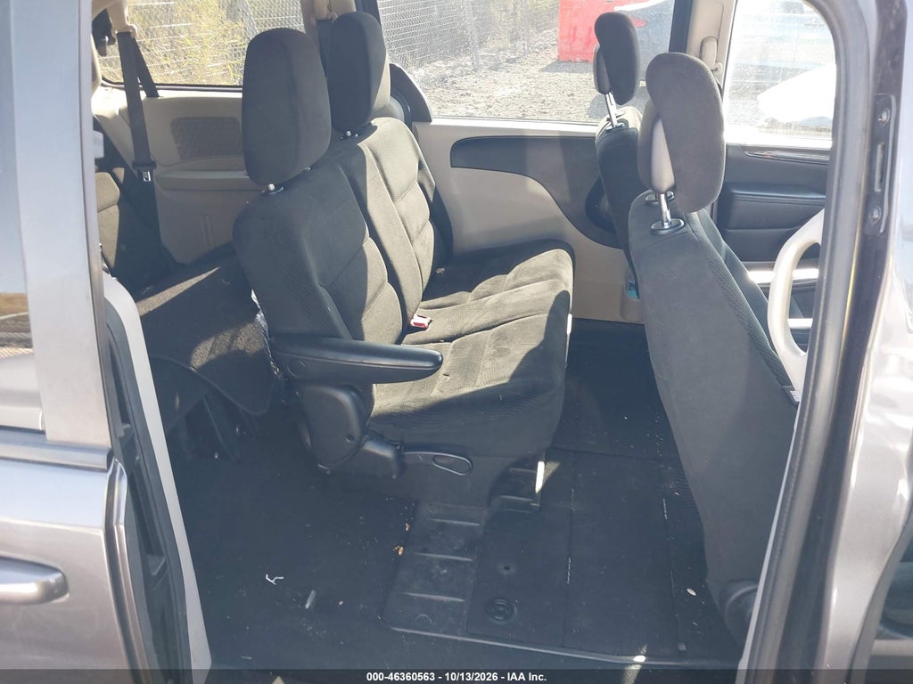 2017 Dodge Grand Caravan SE photo 8