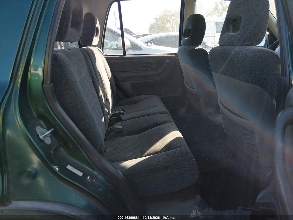 2000 Honda CR-V LX photo 8
