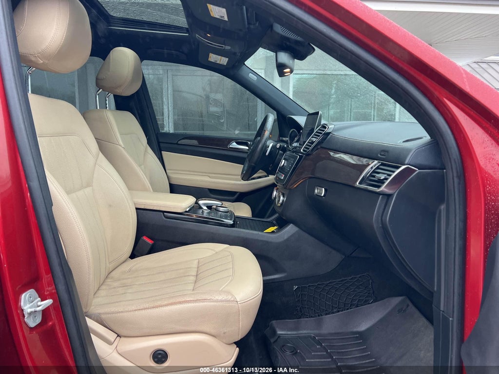 2017 Mercedes-Benz GLS 450 4MATIC photo 5