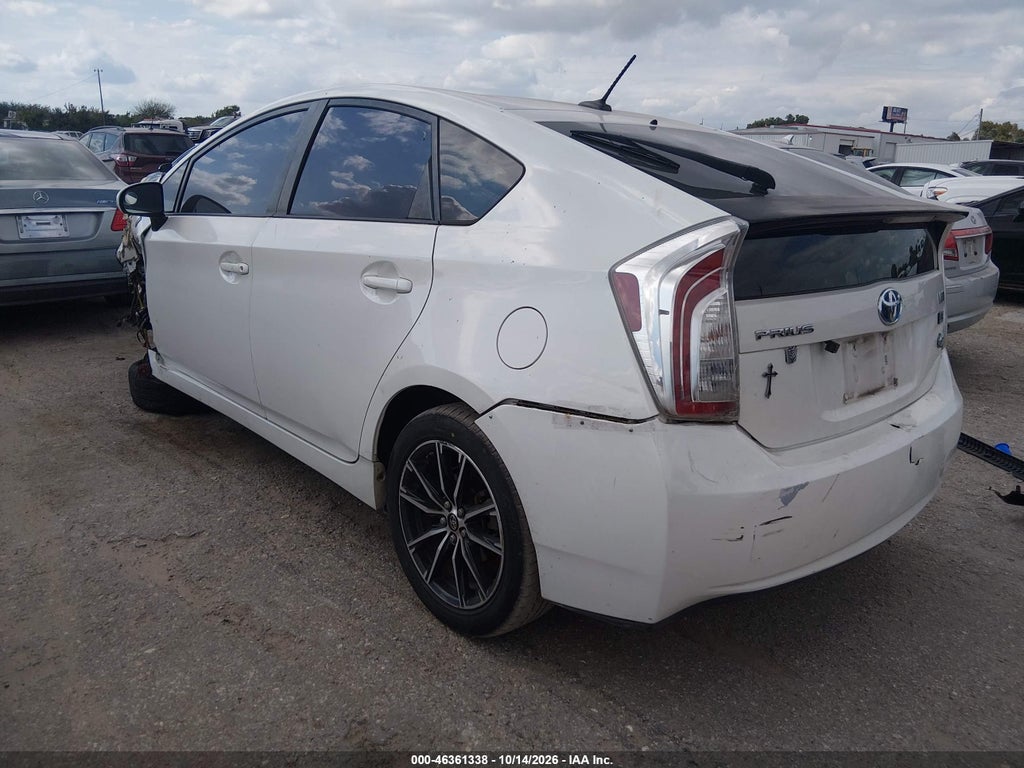 2010 Toyota Prius II photo 3
