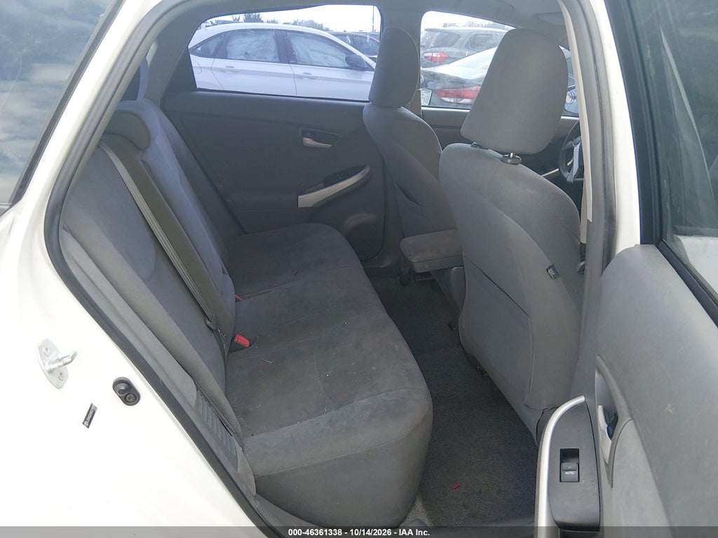 2010 Toyota Prius II photo 8