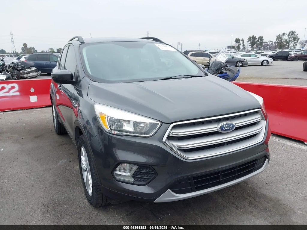 2018 Ford Escape SE photo 1