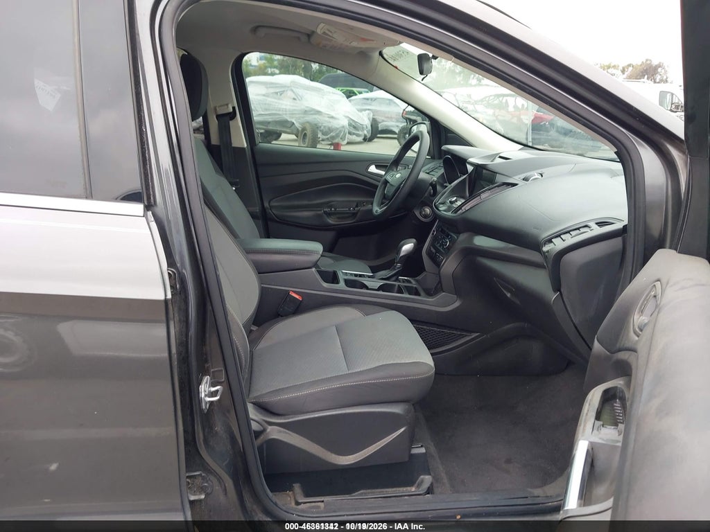 2018 Ford Escape SE photo 5