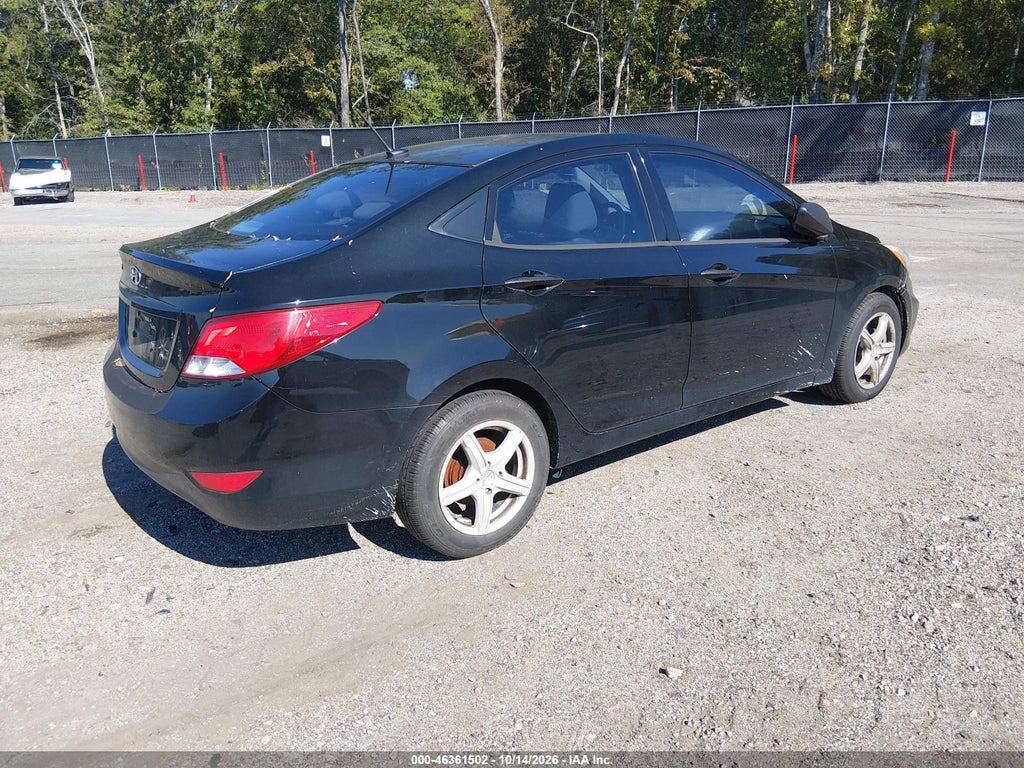 2015 Hyundai Accent GLS photo 4