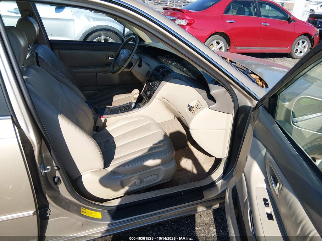 2002 Toyota Avalon XL photo 5
