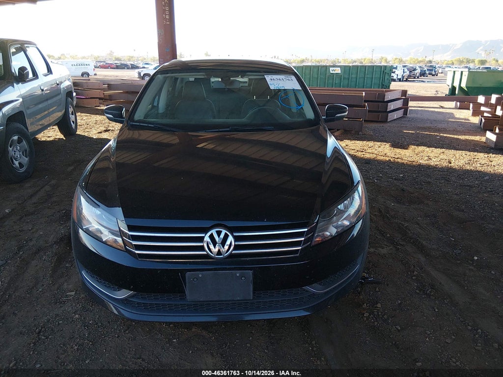 2014 Volkswagen Passat 1.8T Wolfsburg Edition photo 6