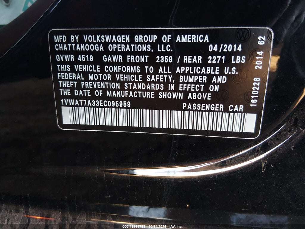 2014 Volkswagen Passat 1.8T Wolfsburg Edition photo 9