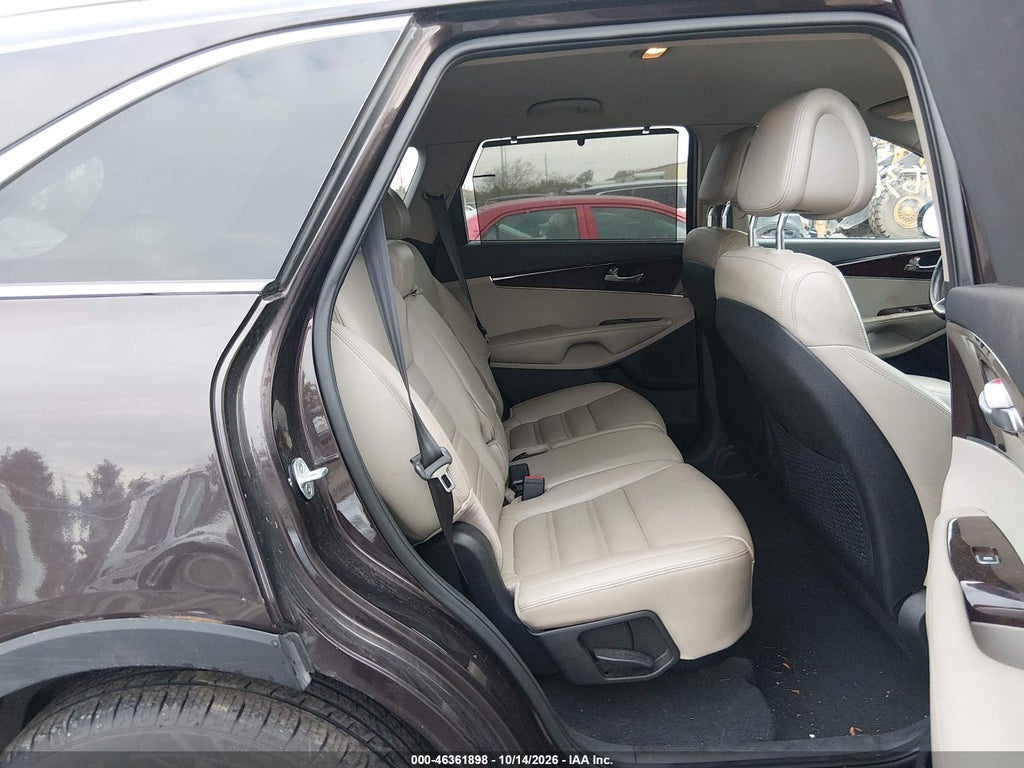 2016 Kia Sorento 2.0T EX photo 8