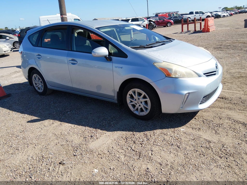 2013 Toyota Prius V Three photo 1