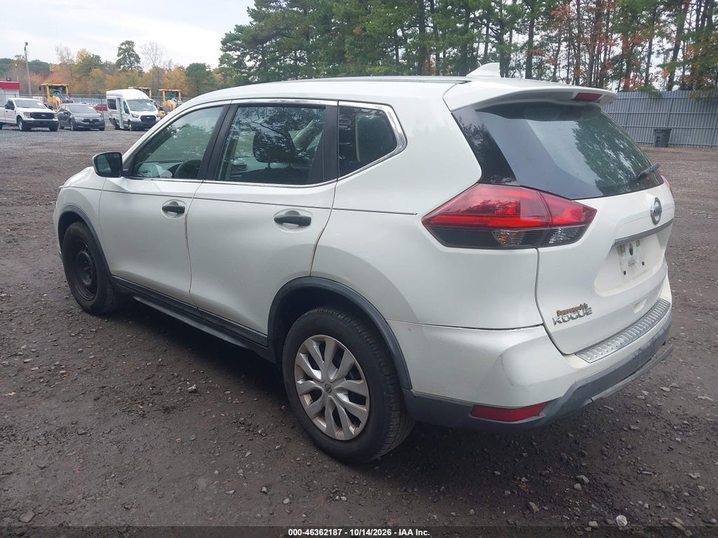 2018 Nissan Rogue S photo 3