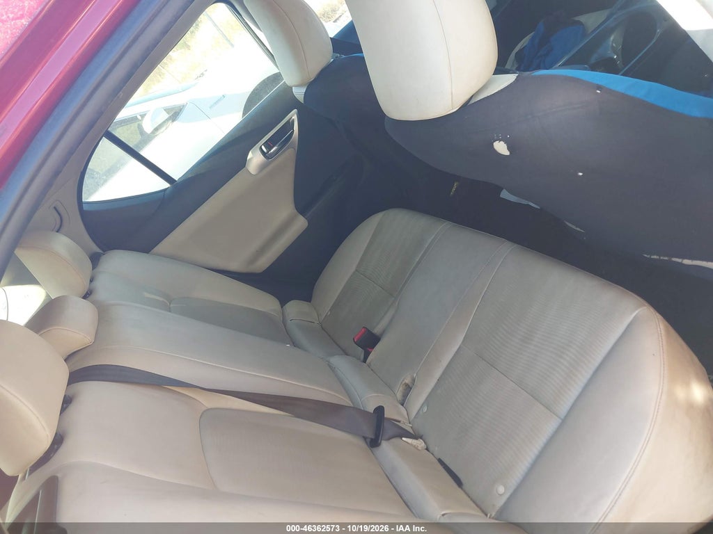 2012 Lexus CT 200H Premium photo 8