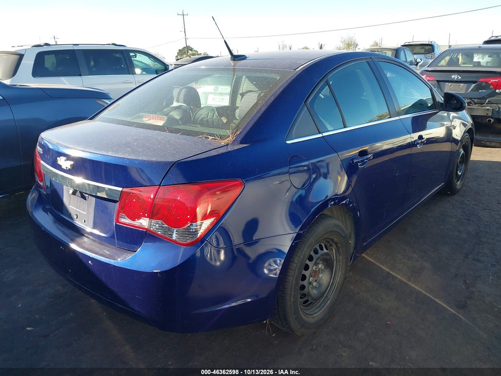 2012 Chevrolet Cruze LS photo 4