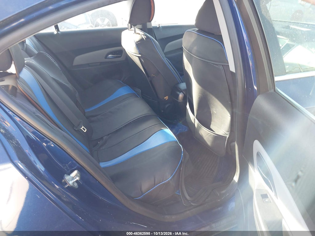2012 Chevrolet Cruze LS photo 8