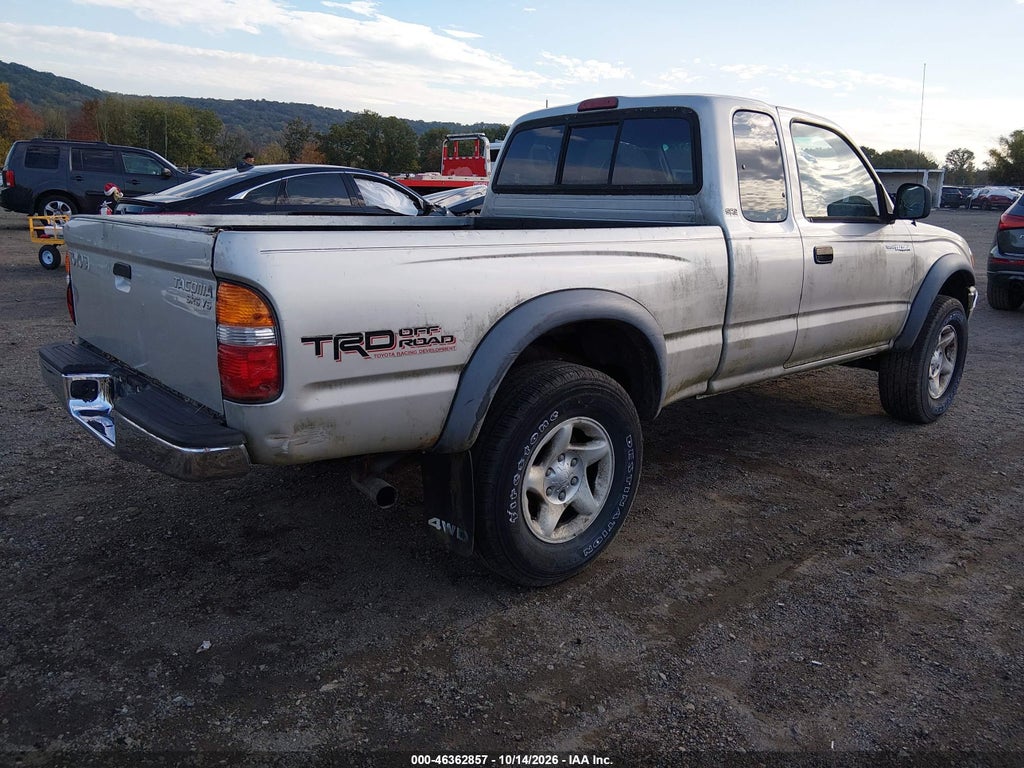 2002 Toyota Tacoma Base V6 photo 4
