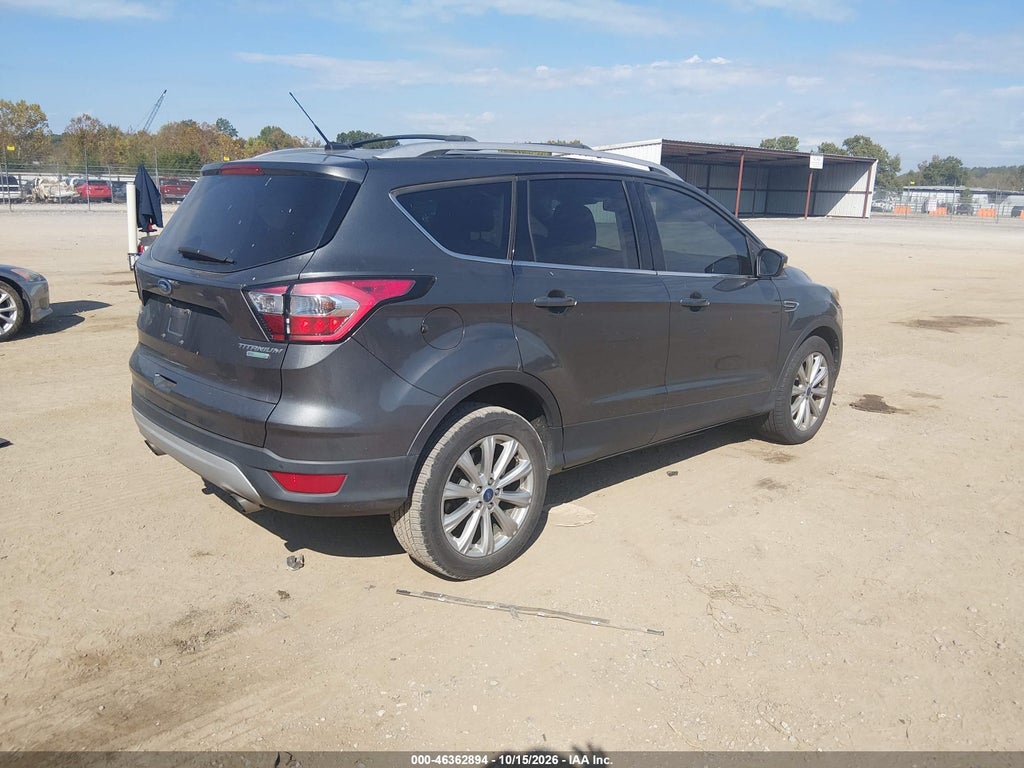 2017 Ford Escape Titanium photo 4