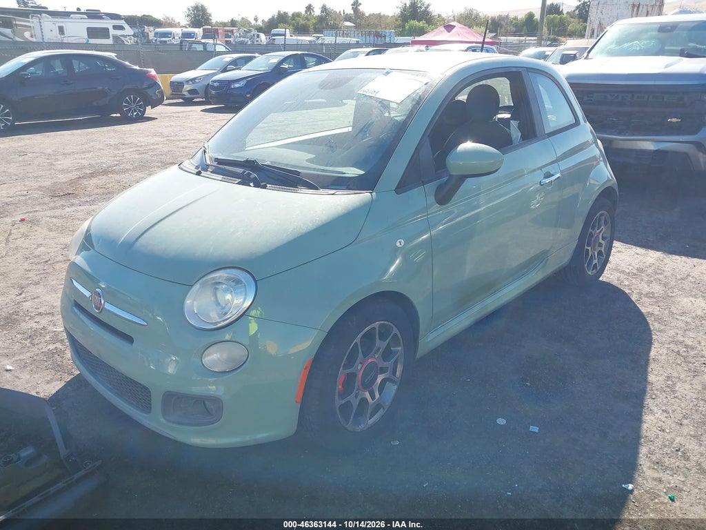 2013 Fiat 500 Sport photo 2
