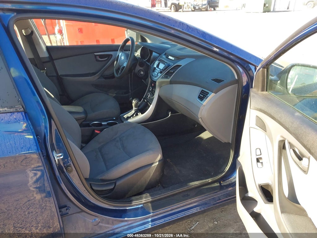 2015 Hyundai Elantra SE photo 5