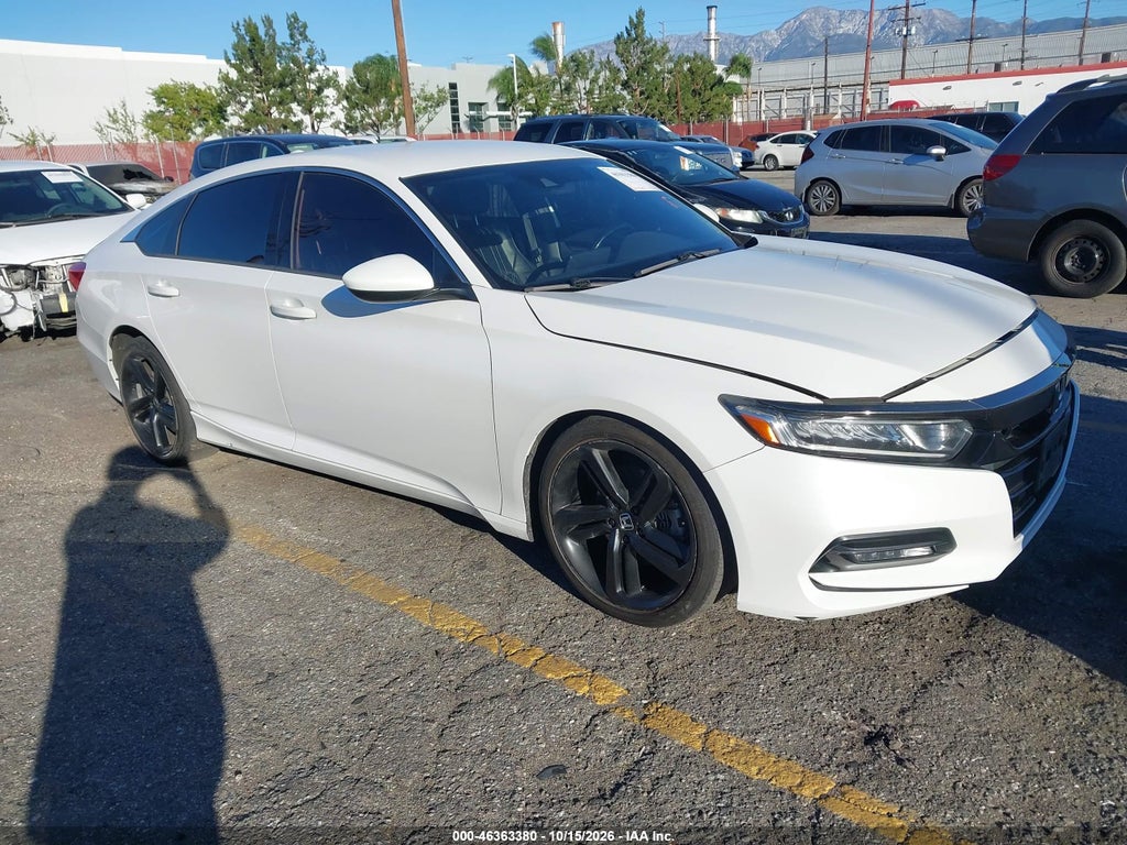 2018 Honda Accord Sport photo 1
