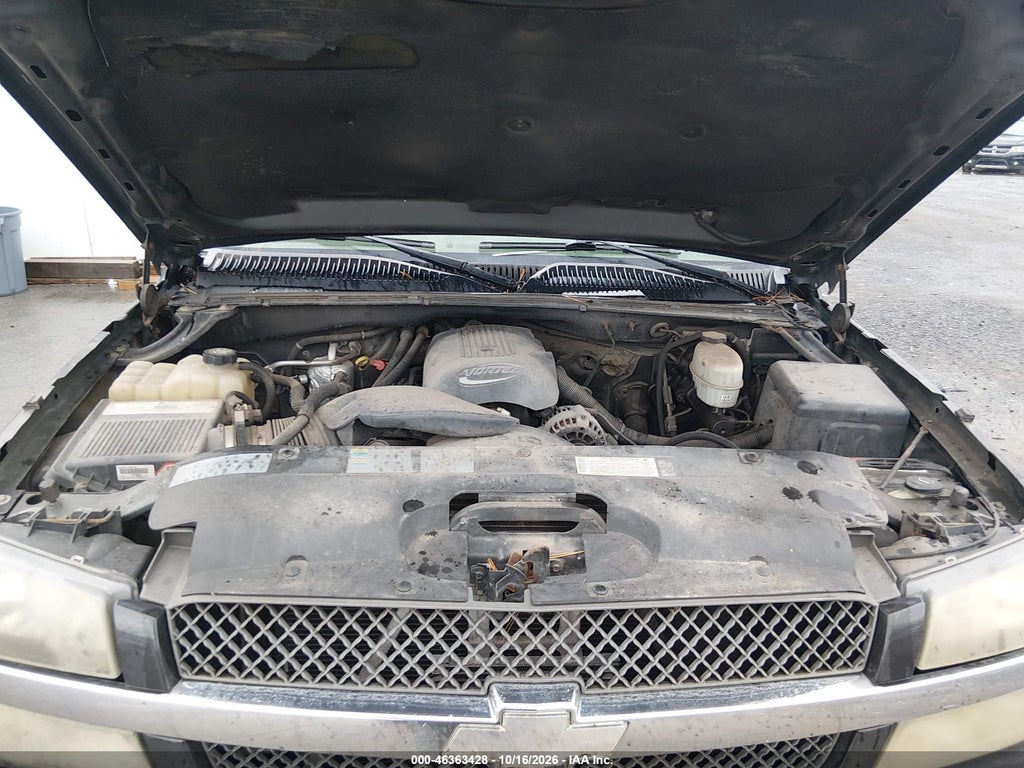 2003 Chevrolet Silverado 2500 LS photo 10