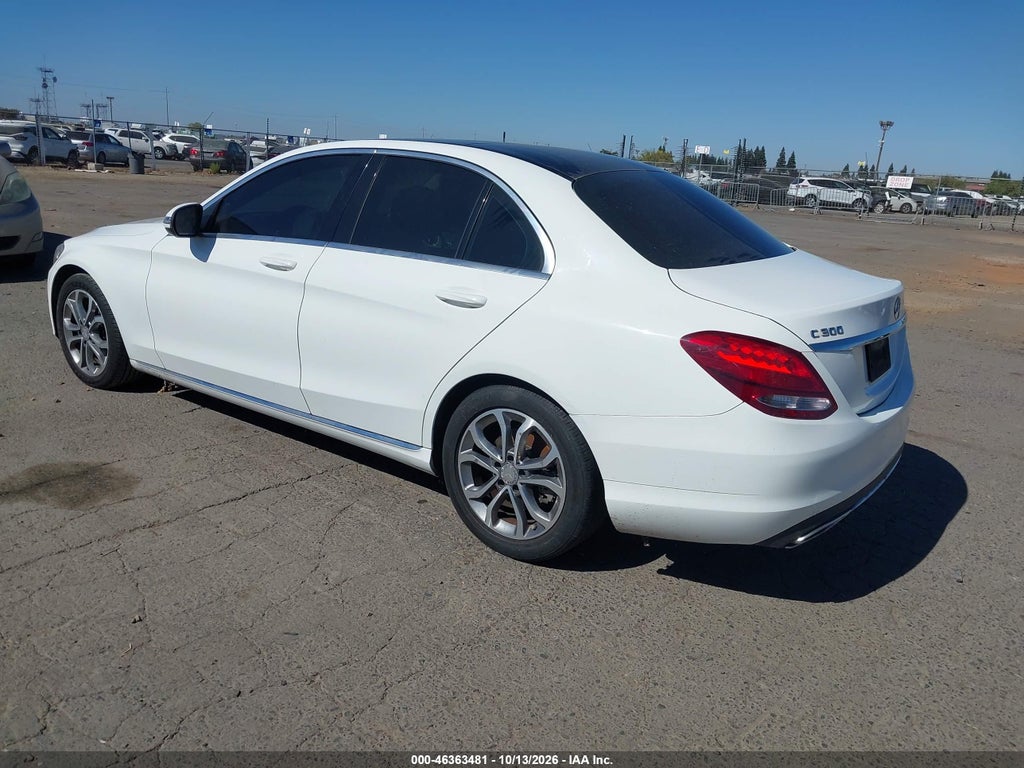 2016 Mercedes-Benz C 300 photo 3