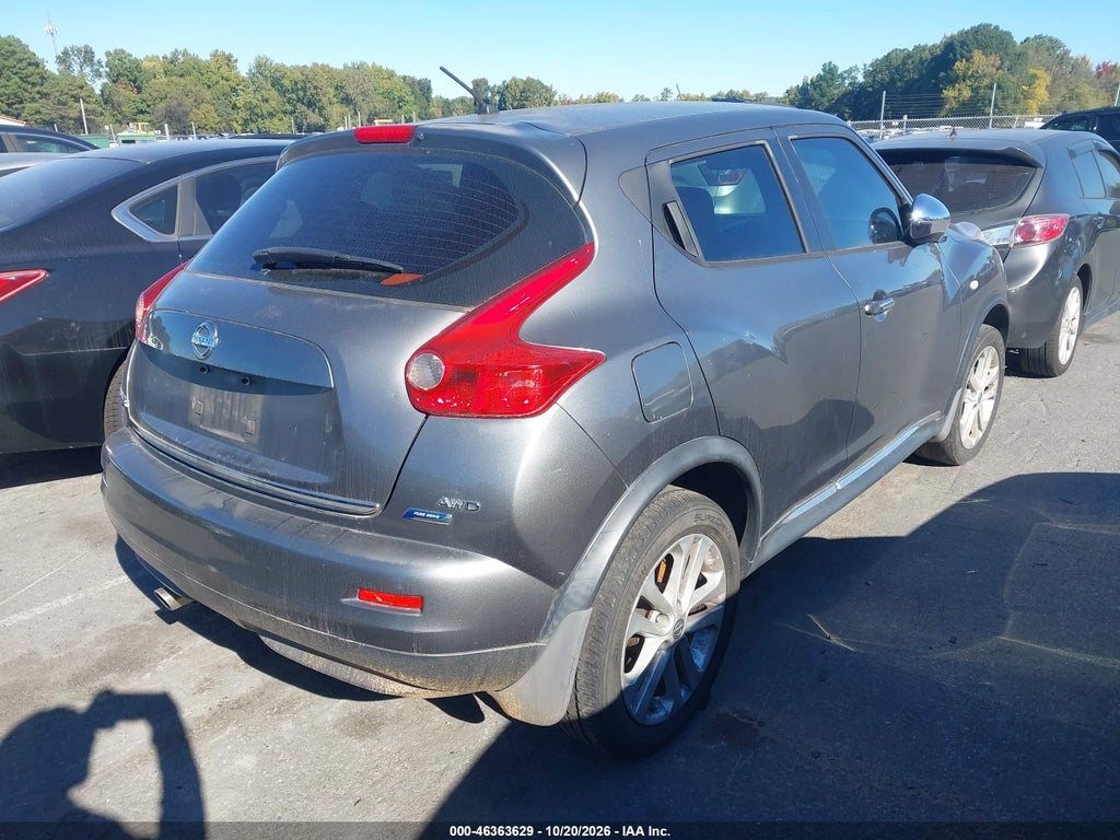 2013 Nissan Juke S photo 4