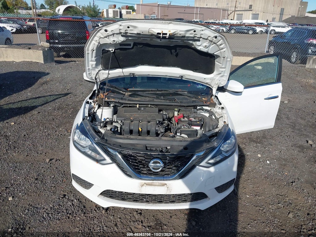 2017 Nissan Sentra S photo 10