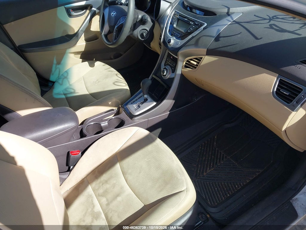 2011 Hyundai Elantra GLS photo 5