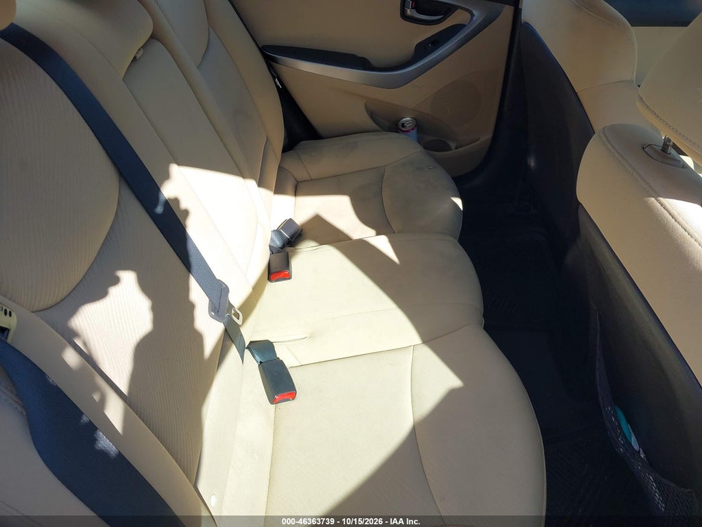 2011 Hyundai Elantra GLS photo 8
