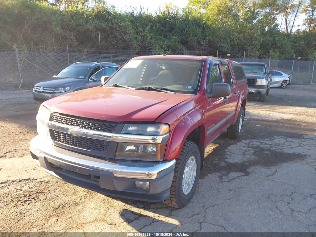 2004 Chevrolet Colorado LS photo 2