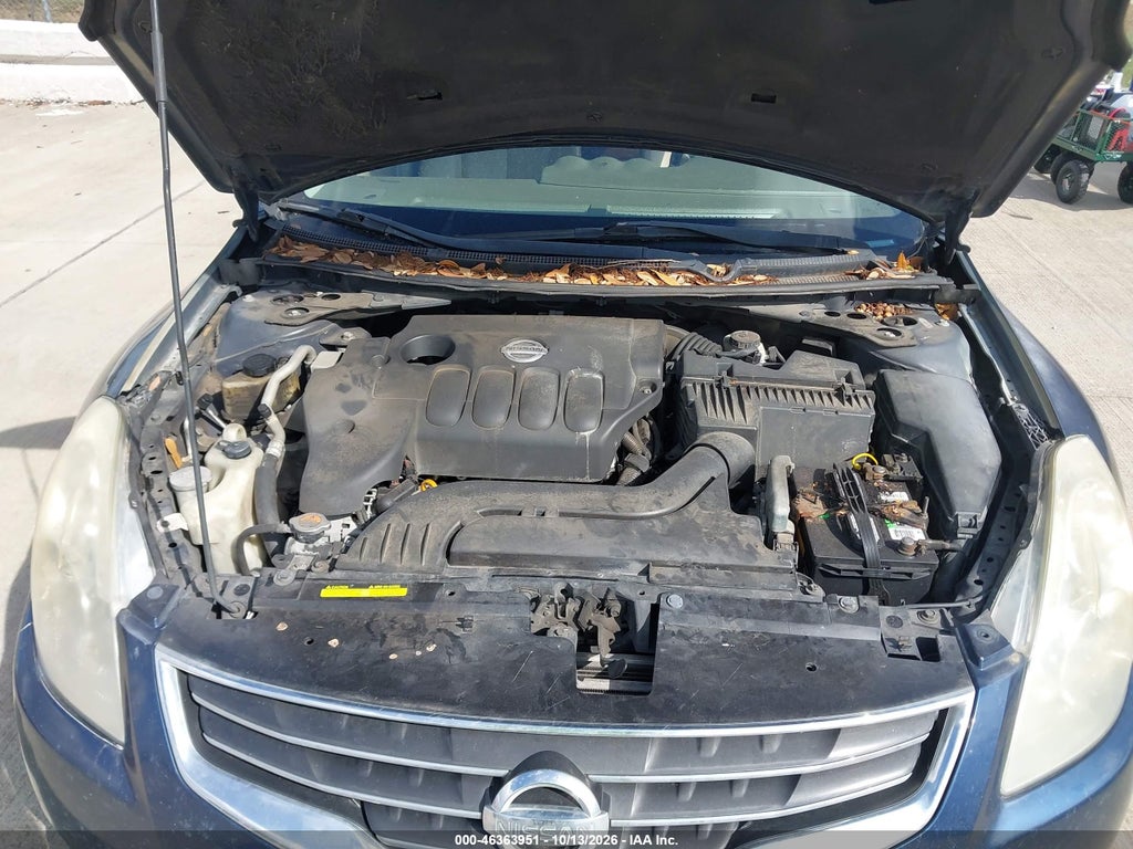 2010 Nissan Altima 2.5 S photo 10