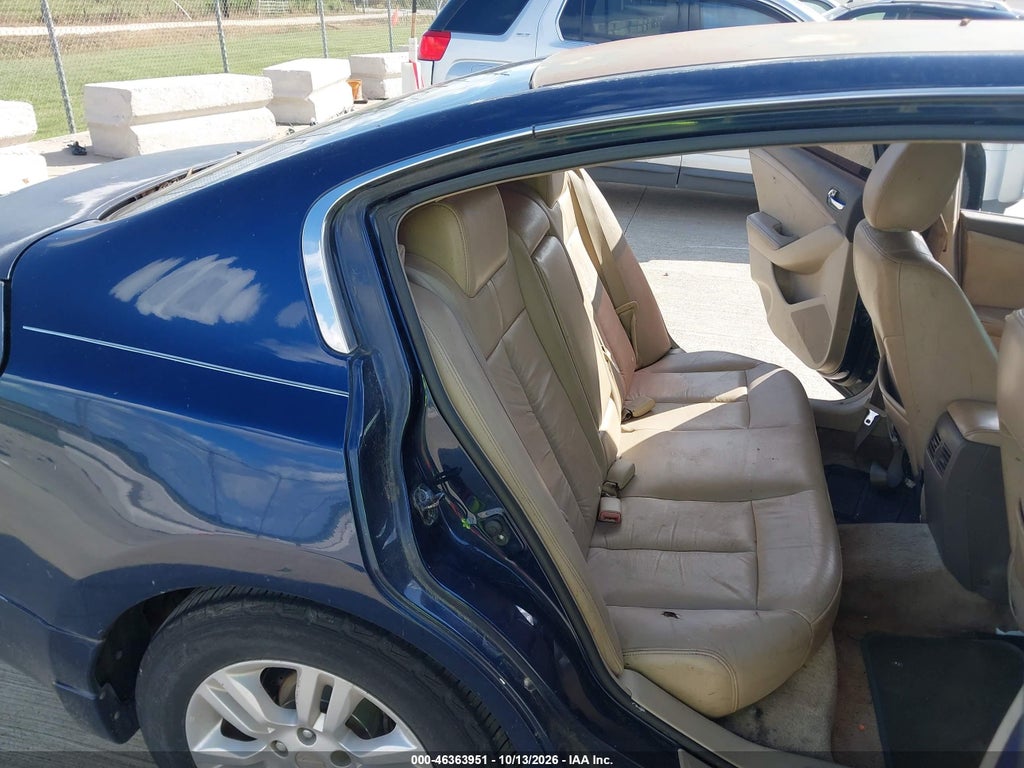 2010 Nissan Altima 2.5 S photo 8