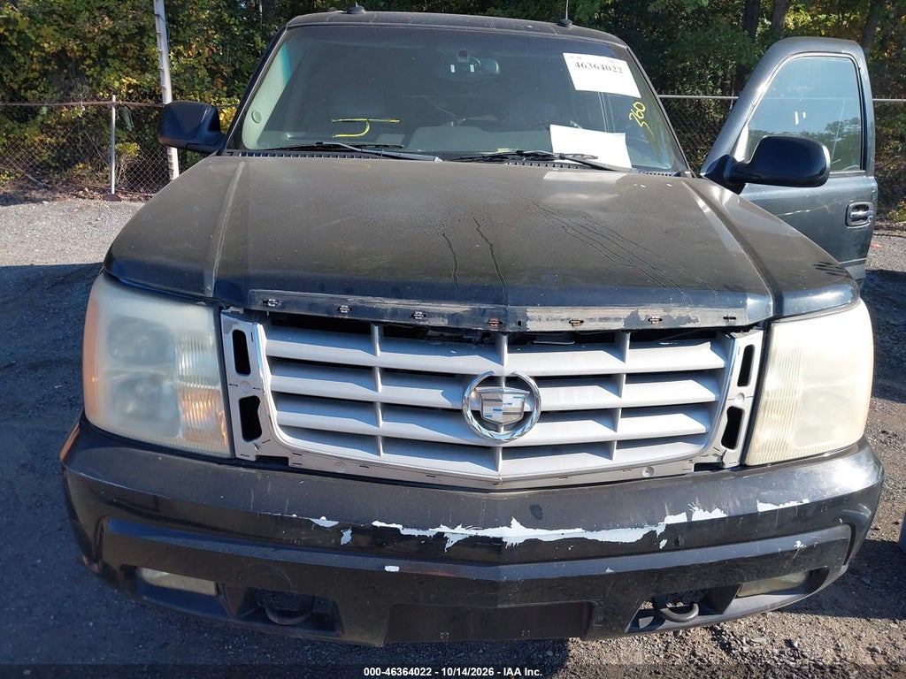 2003 Cadillac Escalade Standard photo 6